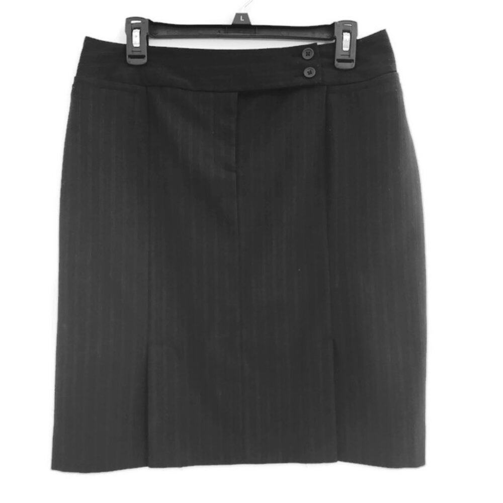 Geoffrey Beene Sport Women's Pin Stripe Black Skirt Size 8